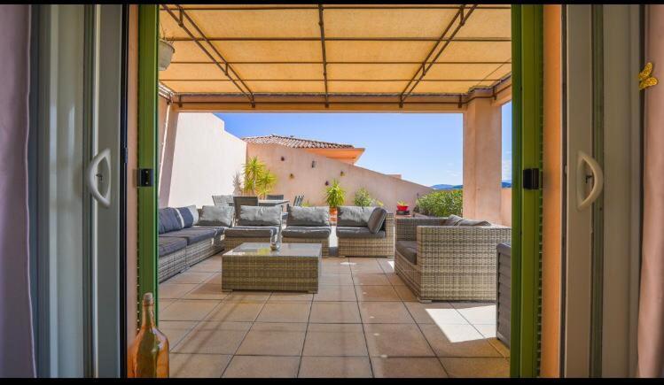 Chez Pasqua ! Appartement Spacieux Avec Terrasse 2 Chambres 6 Couchages En Rooftop LʼÎle-Rousse Εξωτερικό φωτογραφία